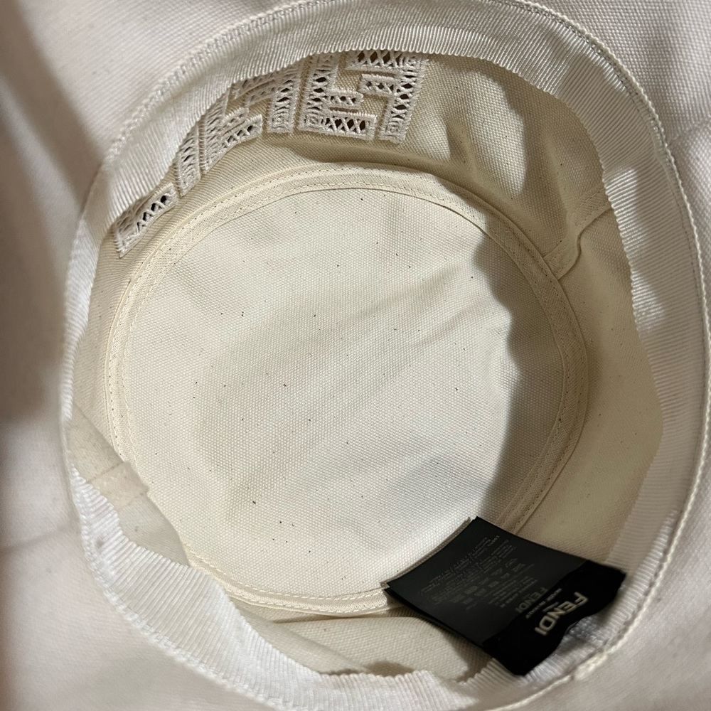 Fendi bucket hat ! With receipt, Box and Dust bag